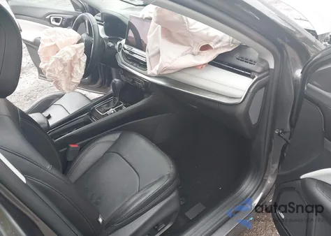 2022 Jeep Compass Limited 4X4 from USA, damaged, VIN 3C4NJDCB7NT141939